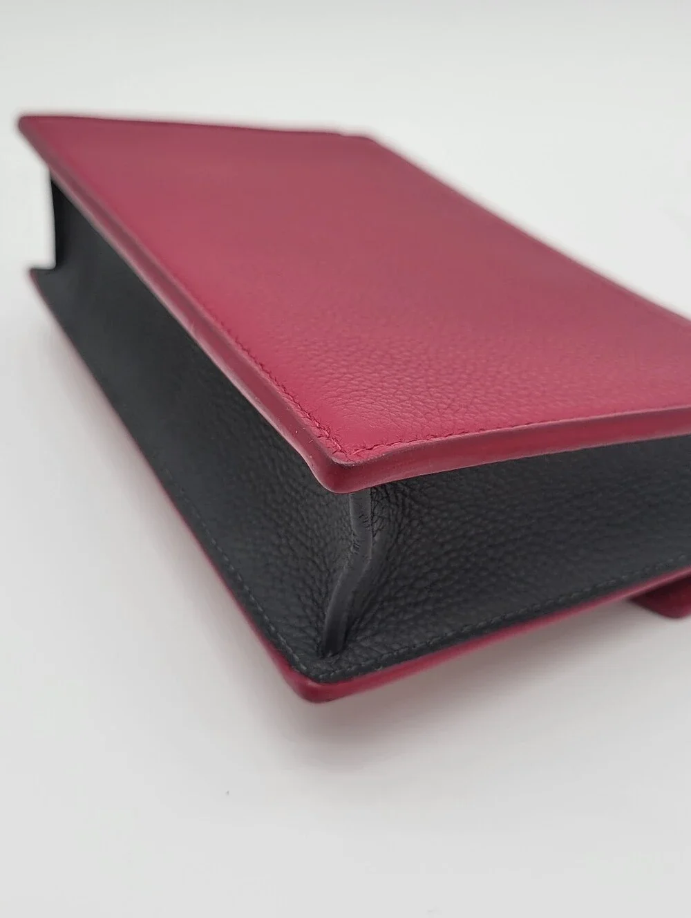 Louis Vuitton Bicolor Leather MyLockMe Chain Pochette
